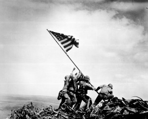 US marines raise the flag on Iwo Jima
